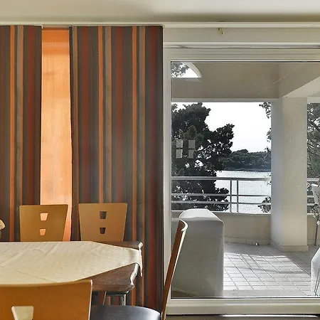Valdefora Apartmán Pula