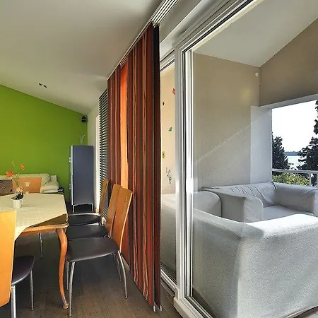 Valdefora Apartment Pula
